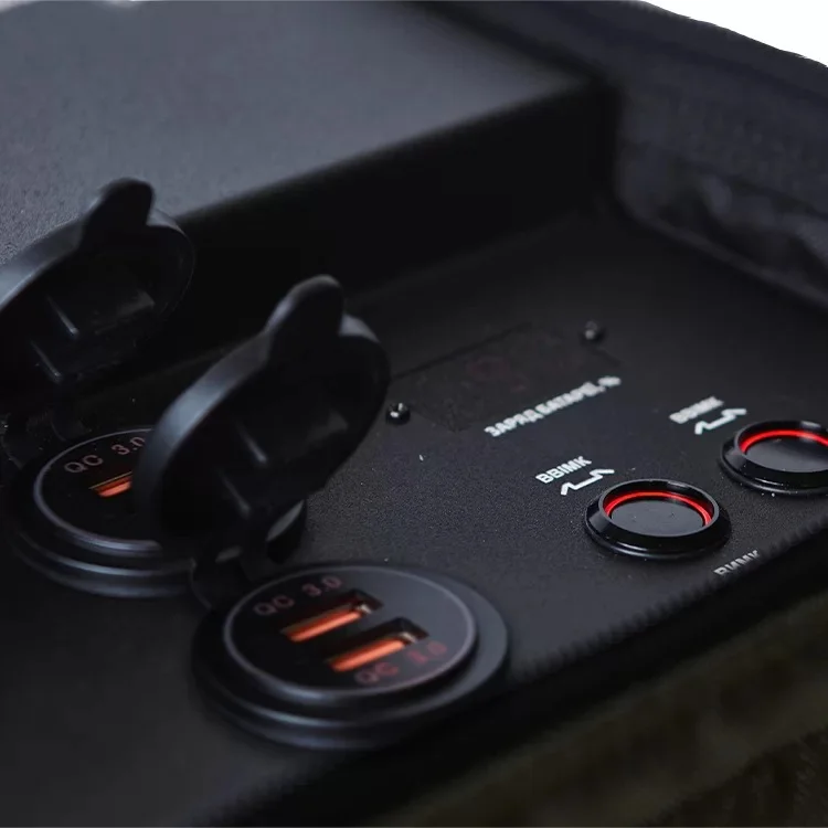 Блок багатоканальної швидкої зарядки Bandera Power 860S Apex огляд - фото 8